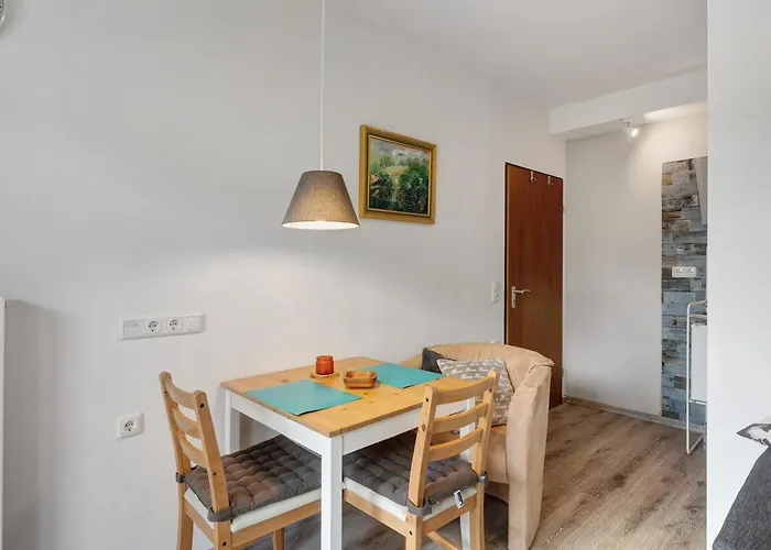 Sonnenblick 公寓 *